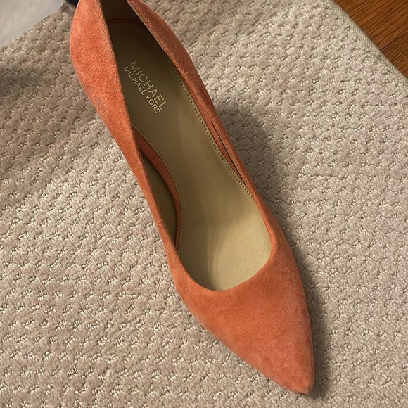 Michael Kors women’s heels size 8.5 - Picture 5 of 6